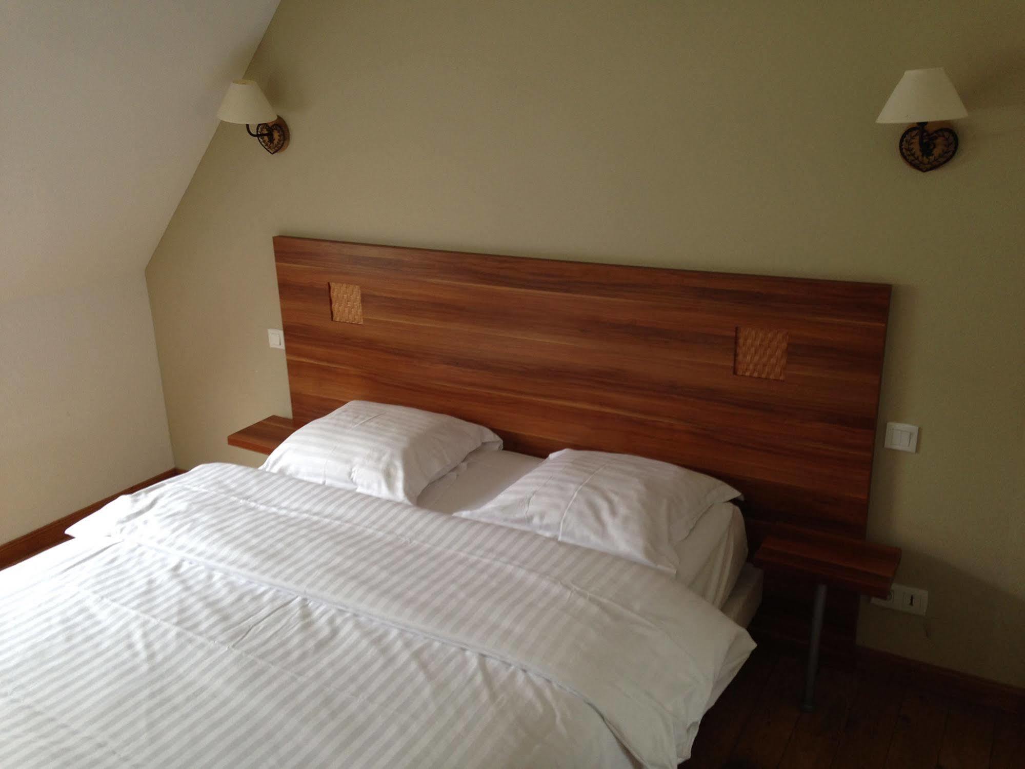 Hotel Colmar Vignes เอกิสไฮม์ ภายนอก รูปภาพ